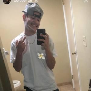 Meet your Posher, Eduardo